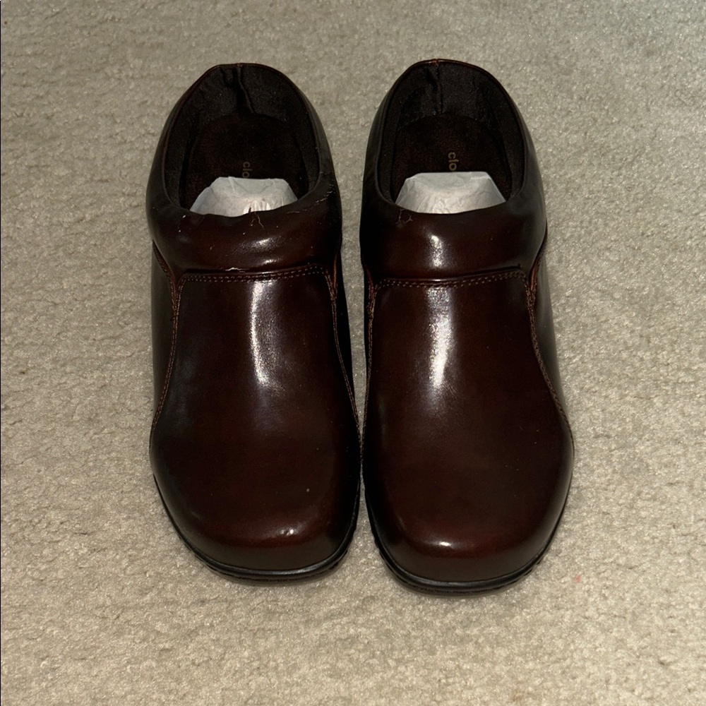 Cloudwalkers by Avenue "Bryce" Brown Leather Clogs – Size 9W (Wide)